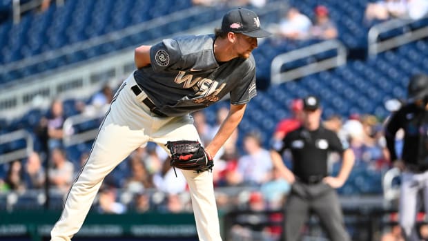 Former Nationals SP Erick Fedde is signing with the White Sox.